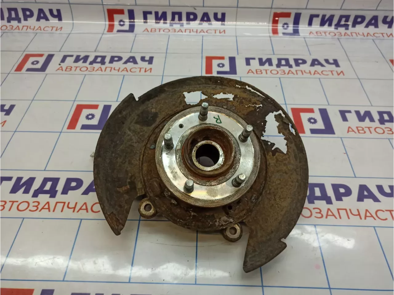 Кулак поворотный задний правый Chevrolet Captiva (C100) 96626434